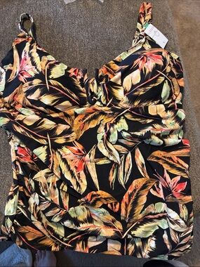 Sunsets underwired tankini 38H